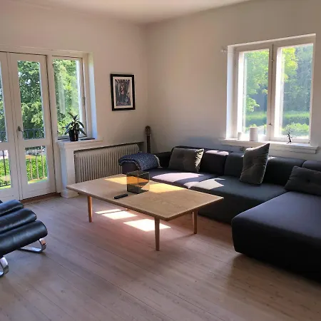 Sundkig Fra 1. Sal Apartment
